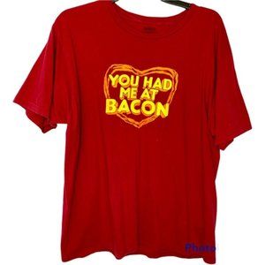 "You Had me at Bacon" T-Shirt Red Yellow Letters XL Man Snorg Tee Cotton Workout